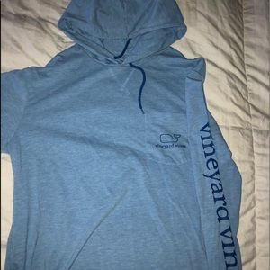Vineyard Vines hooded long sleeve tee